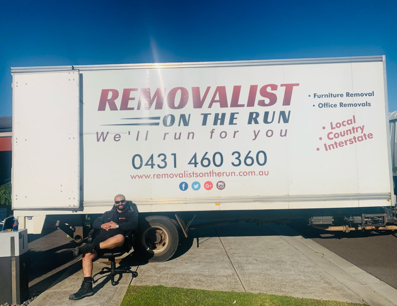Removalist Point Cook